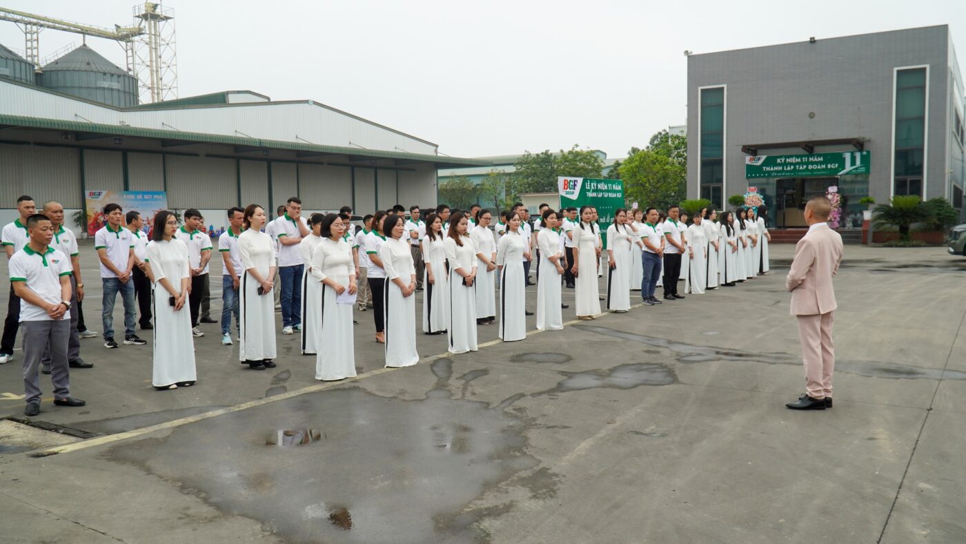 BGF - 11 NĂM ĐỔI MỚI ĐỂ VƯƠN XA