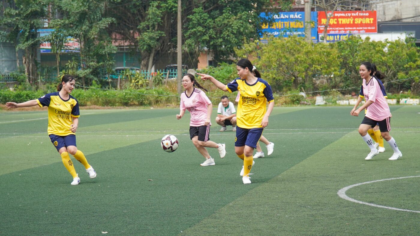 BGF - 11 NĂM ĐỔI MỚI ĐỂ VƯƠN XA