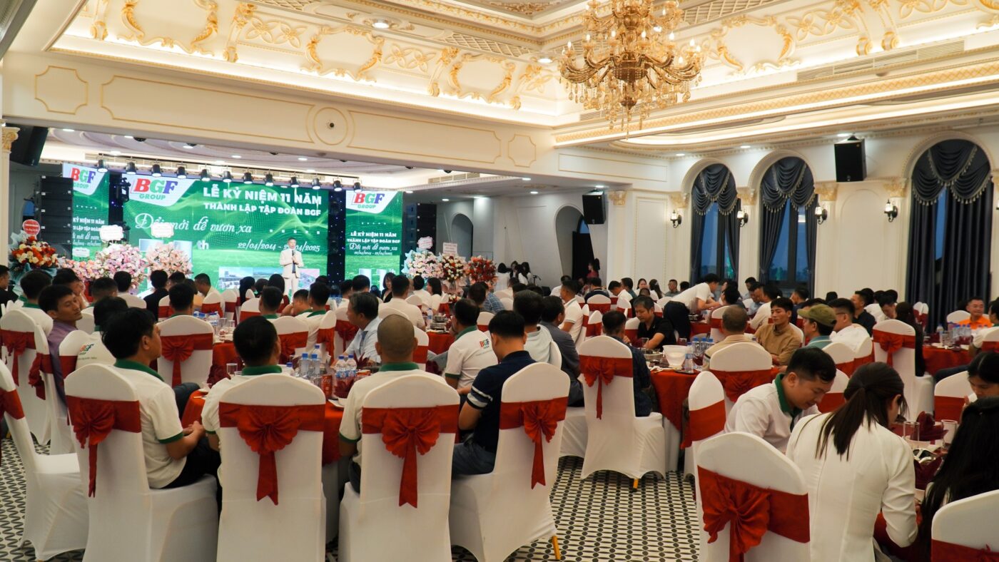 BGF - 11 NĂM ĐỔI MỚI ĐỂ VƯƠN XA