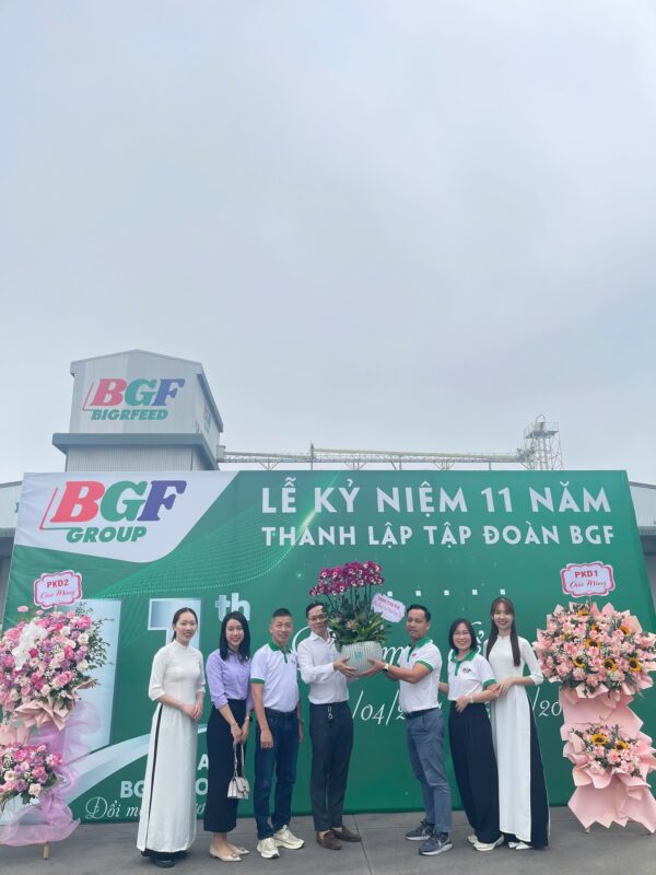 BGF - 11 NĂM ĐỔI MỚI ĐỂ VƯƠN XA