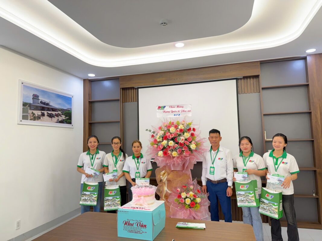 Chúc mừng ngày Quốc Tế Phụ Nữ 8/3🌸🌸🌸