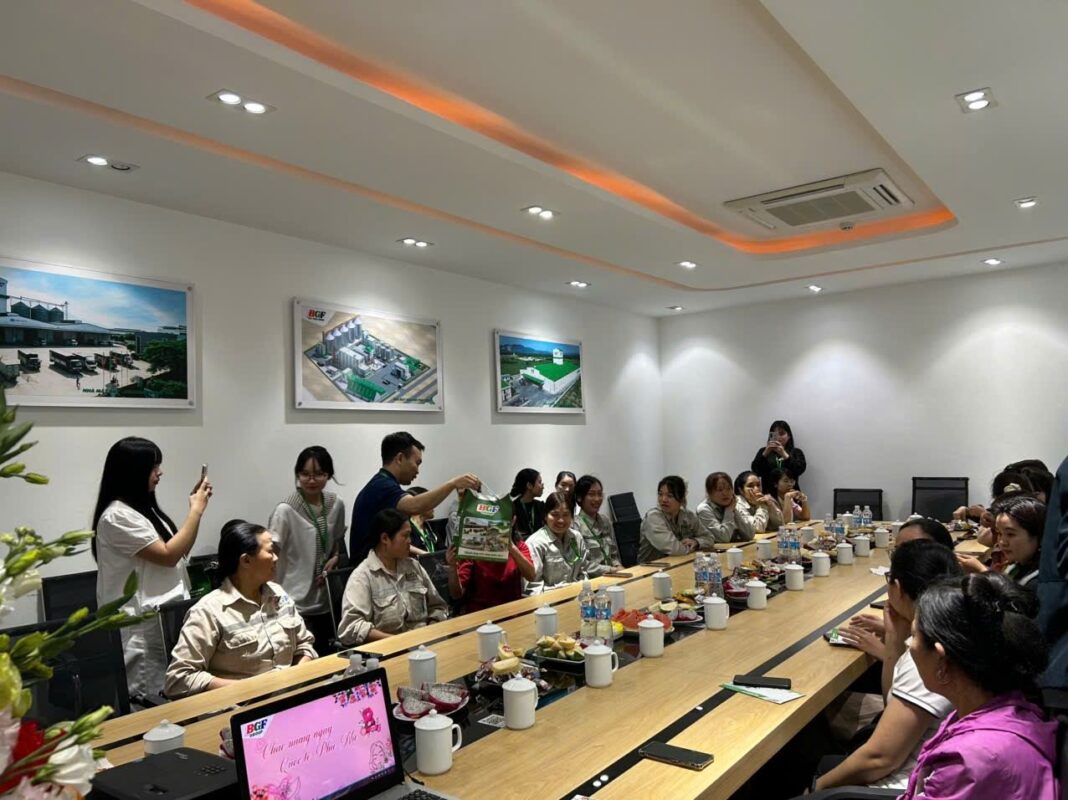 Chúc mừng ngày Quốc Tế Phụ Nữ 8/3🌸🌸🌸