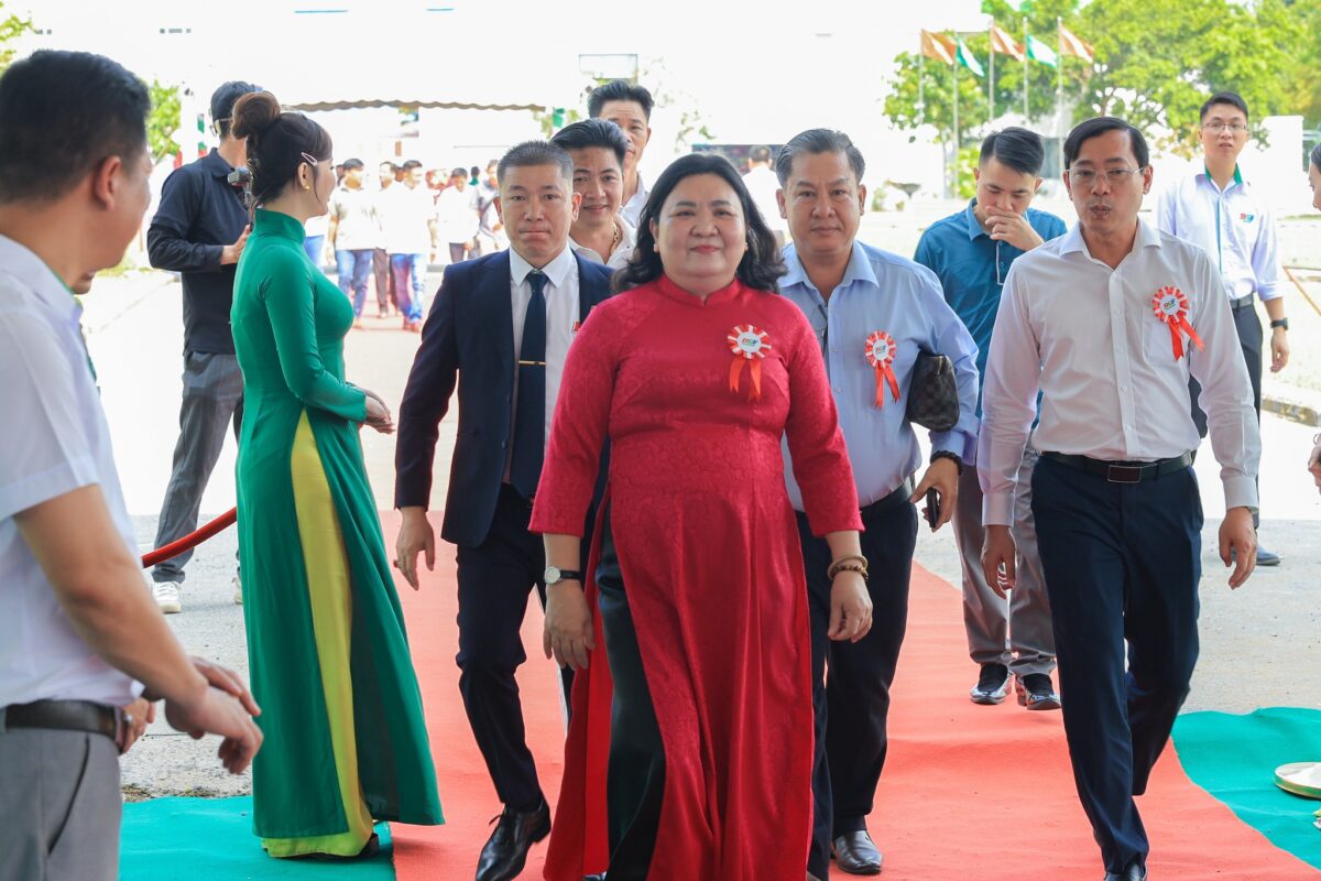🎉 CHÚC MỪNG LỄ KHÁNH THÀNH GIAI ĐOẠN 1 – KHỞI CÔNG GIAI ĐOẠN 2 NHÀ MÁY BIGRFEED VĨNH LONG - KỶ NIỆM 12 NĂM THÀNH LẬP TẬP ĐOÀN BGF (22/4/2014 – 22/4/2026)