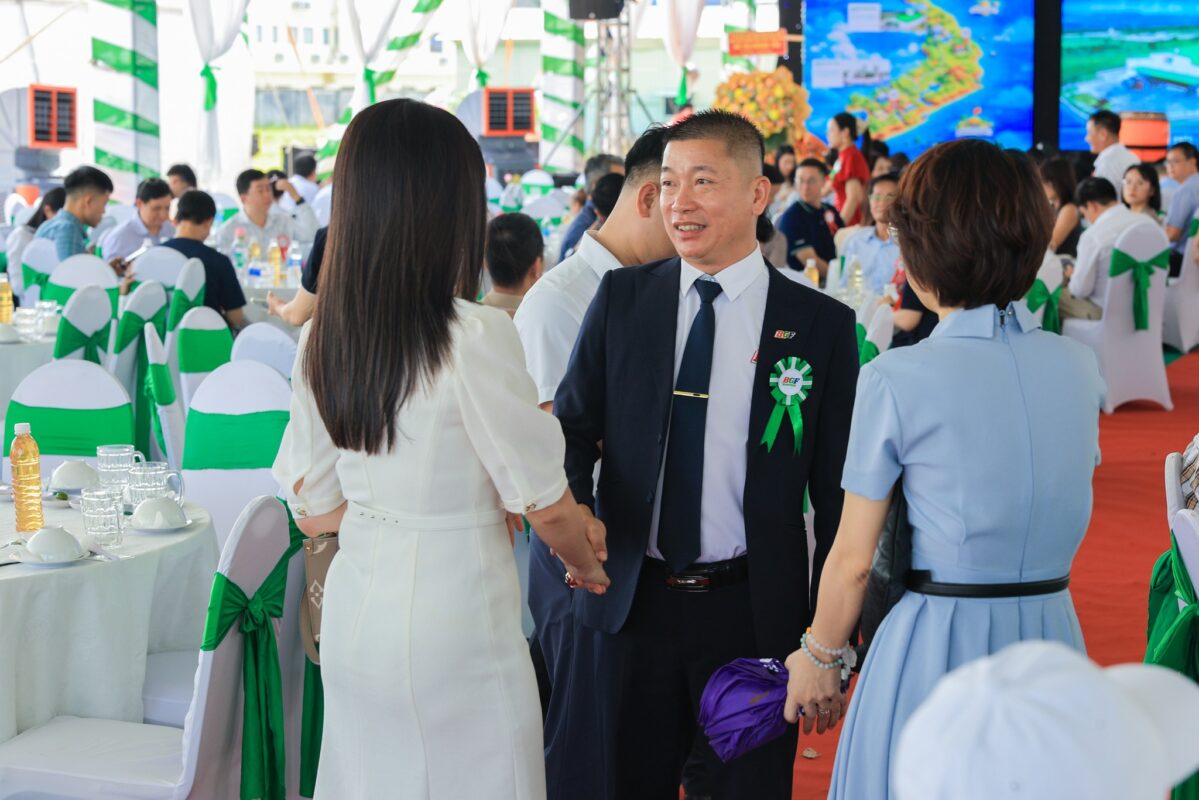 🎉 CHÚC MỪNG LỄ KHÁNH THÀNH GIAI ĐOẠN 1 – KHỞI CÔNG GIAI ĐOẠN 2 NHÀ MÁY BIGRFEED VĨNH LONG - KỶ NIỆM 12 NĂM THÀNH LẬP TẬP ĐOÀN BGF (22/4/2014 – 22/4/2026)
