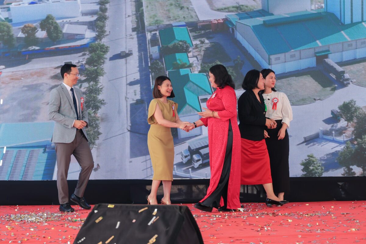 🎉 CHÚC MỪNG LỄ KHÁNH THÀNH GIAI ĐOẠN 1 – KHỞI CÔNG GIAI ĐOẠN 2 NHÀ MÁY BIGRFEED VĨNH LONG - KỶ NIỆM 12 NĂM THÀNH LẬP TẬP ĐOÀN BGF (22/4/2014 – 22/4/2026)
