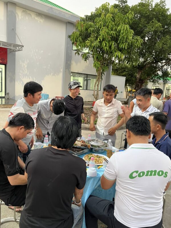 Họp Kinh Doanh và Tiệc tất niên tại BGF-BIGRFEED Vĩnh Long.