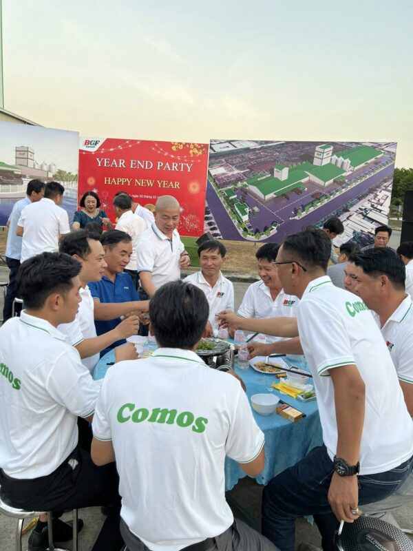 Họp Kinh Doanh và Tiệc tất niên tại BGF-BIGRFEED Vĩnh Long.