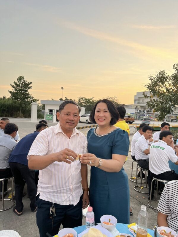 Họp Kinh Doanh và Tiệc tất niên tại BGF-BIGRFEED Vĩnh Long.