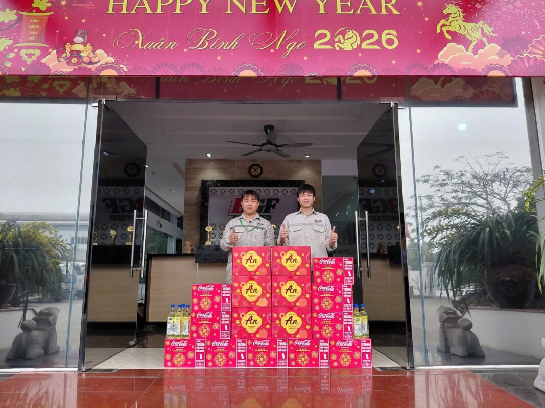 Tập thể cán bộ, người lao động Tập đoàn BGF xin trân trọng ghi nhận và cảm ơn sự quan tâm, đồng hành của Công đoàn công ty. Chúc cho CBCNV một năm mới nhiều may mắn và thành công.