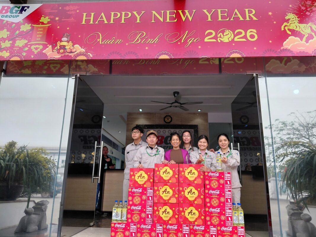 Tập thể cán bộ, người lao động Tập đoàn BGF xin trân trọng ghi nhận và cảm ơn sự quan tâm, đồng hành của Công đoàn công ty. Chúc cho CBCNV một năm mới nhiều may mắn và thành công.